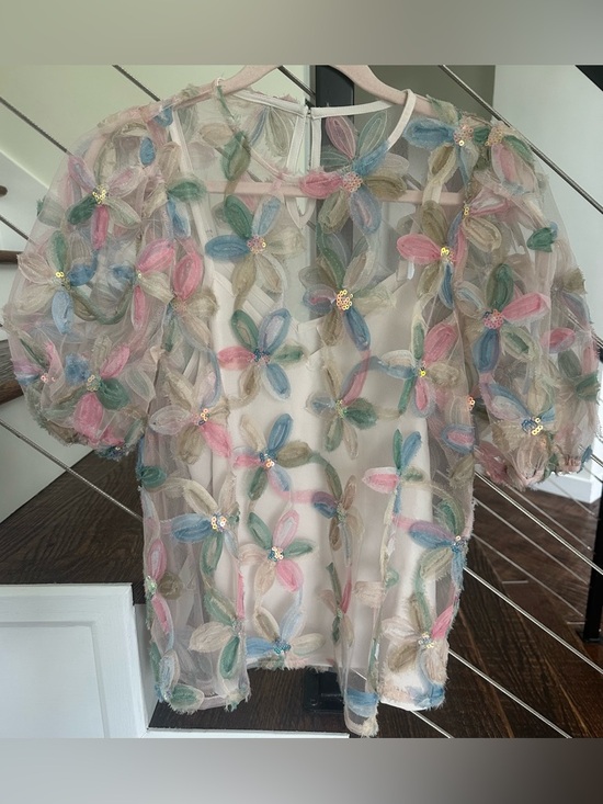 Entro Tops - NWT Entro Floral 3D Jacquard Top with Built In Cami